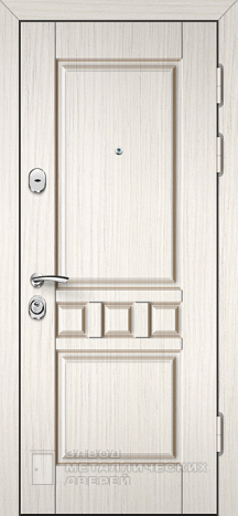 Фото «Дверь в дом №42» в Рузе